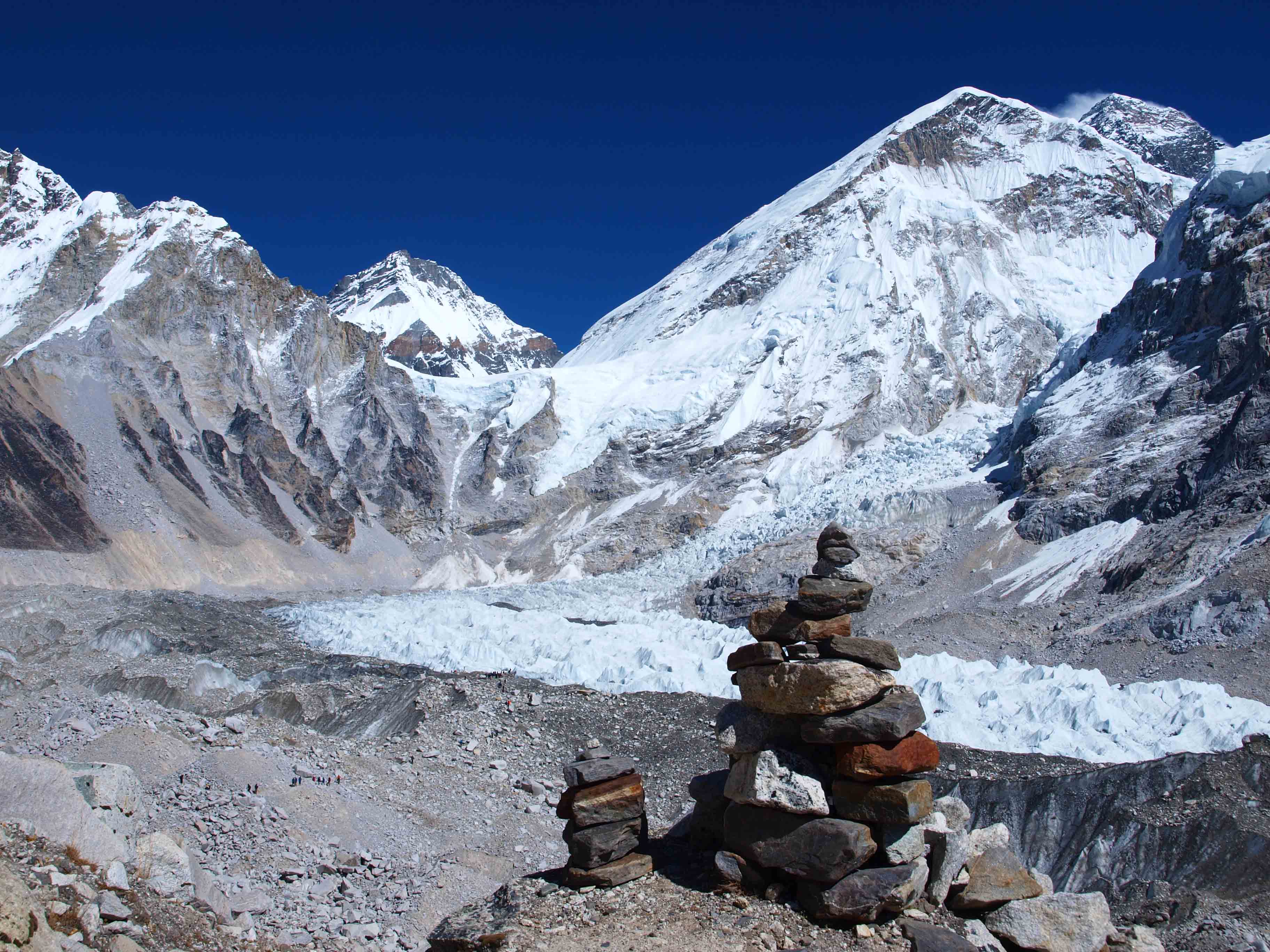 View of the Kumbu Ice Fall and Everest Base Camp