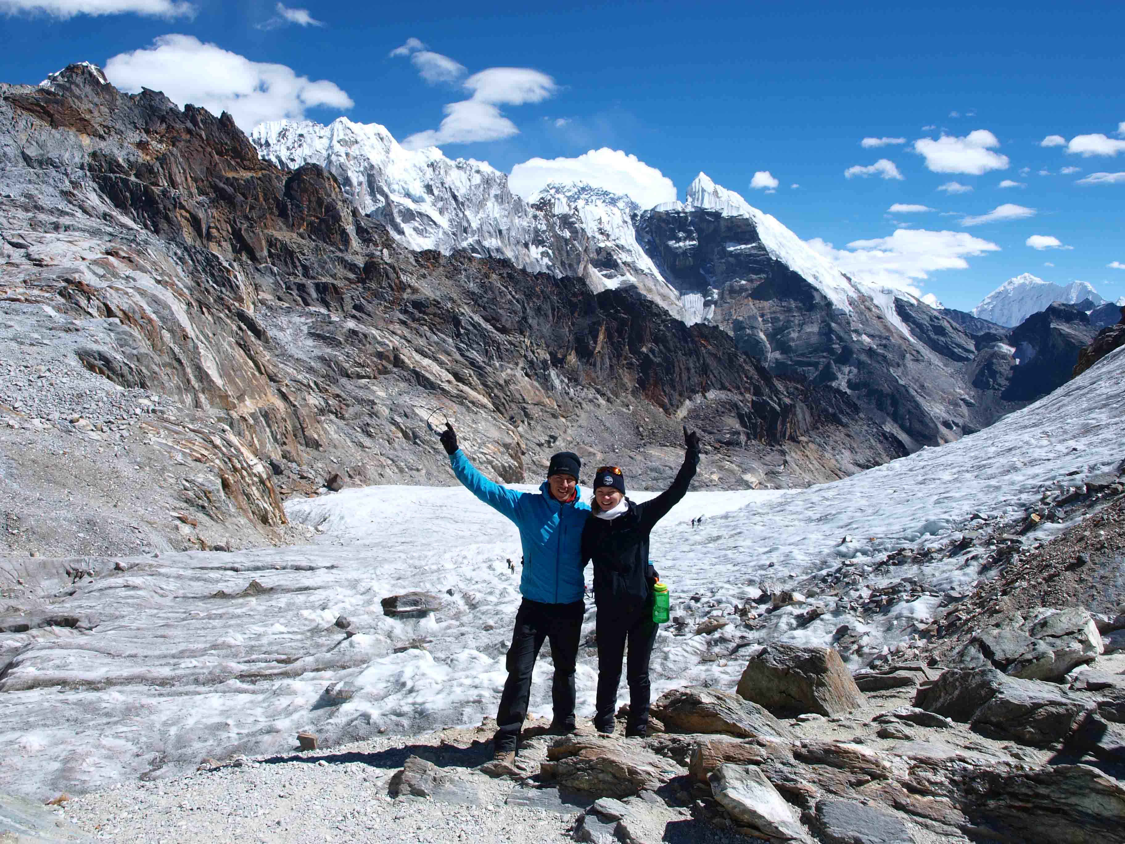 Cho La Pass crossed the glacier on our final ascent everest base camp